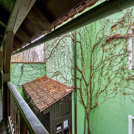 Rodinny Hotel Myslivna Trebon Bagian luar foto